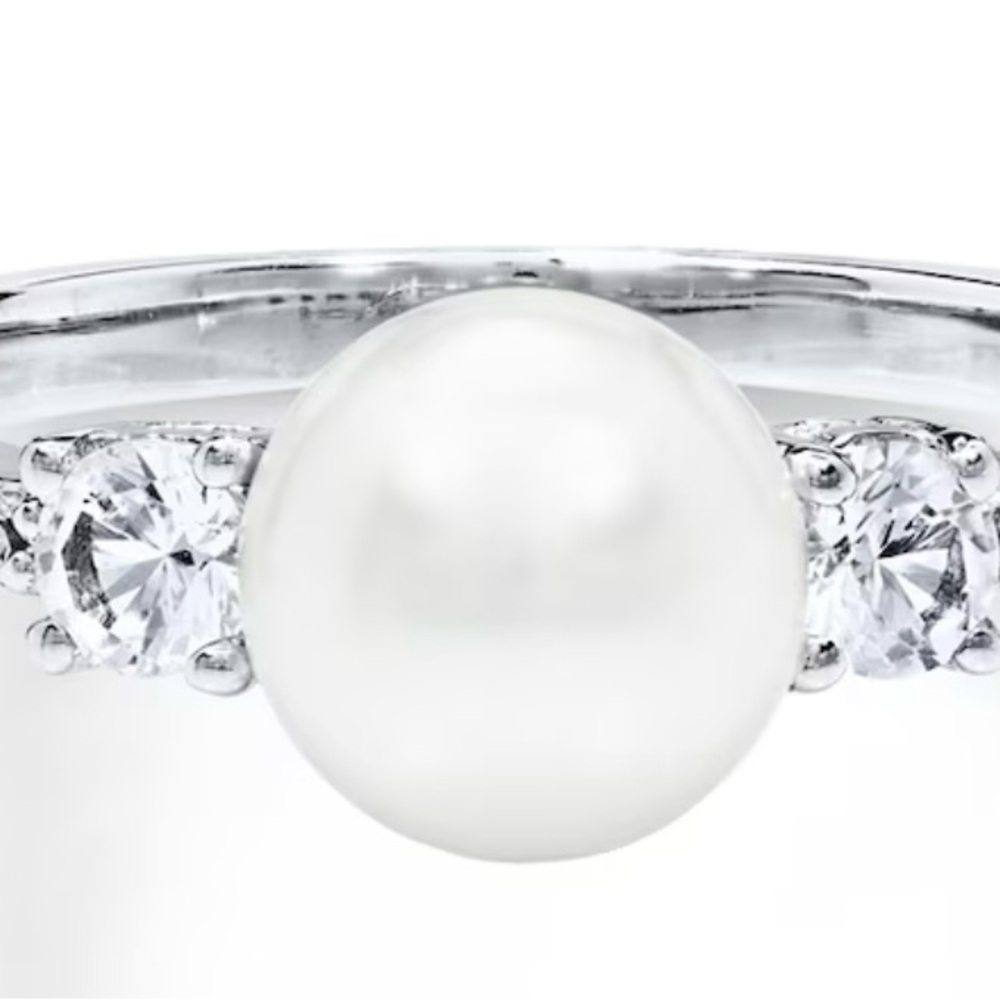 Kay Jewelers Silver Ring with Pearl and Clear Stones